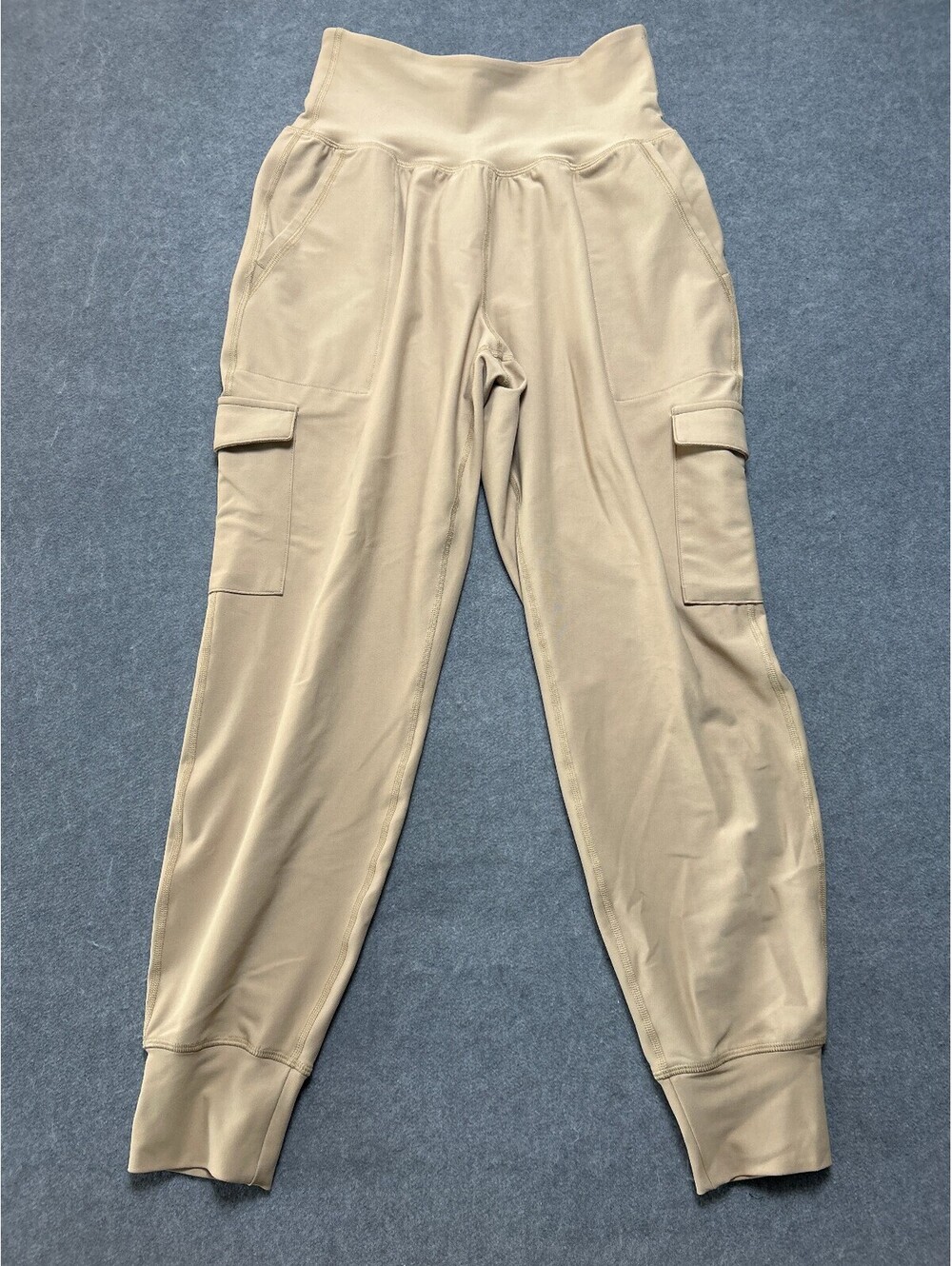 Old Navy Active Powersoft Jogger Pants Womens Small Beige High Rise Cargo Pocket